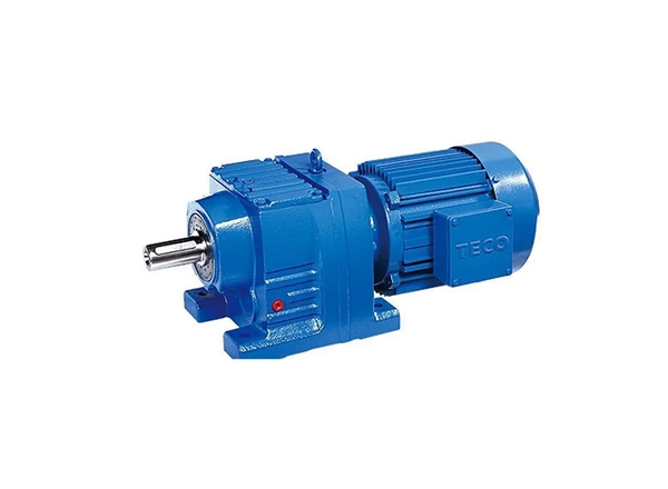 安徽鋼筋撕碎機(jī)是如何在水泥底座上的穩(wěn)固安裝？