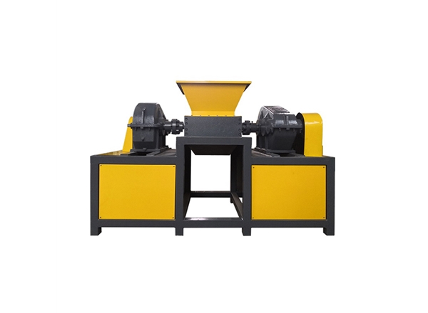 安徽撕碎機(jī)廠家,的低轉(zhuǎn)速、大扭矩設(shè)計有何優(yōu)勢？